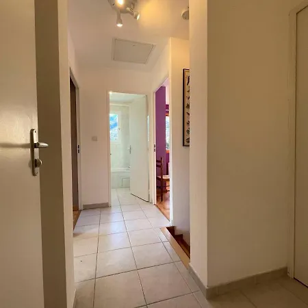 Duplex 4p 90m², 3 Sdb, Jardin/terrasse Sud, Parking Prive - - Fr-1-330c-138 *